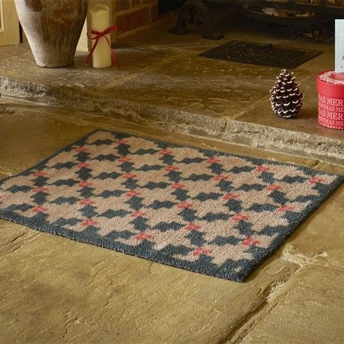 Christmas Holly Leaf & Berries Doormat in Red Multi